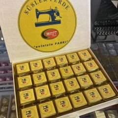 Logolu Hediyelik Çikolata Kutusu