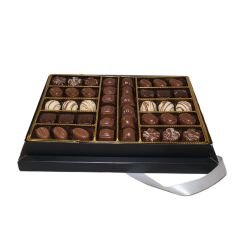 Yılbaşı Kardan Adam & Geyik Arabası Temalı 42'li Sargılı Special Çikolata Kutusu (650gr)