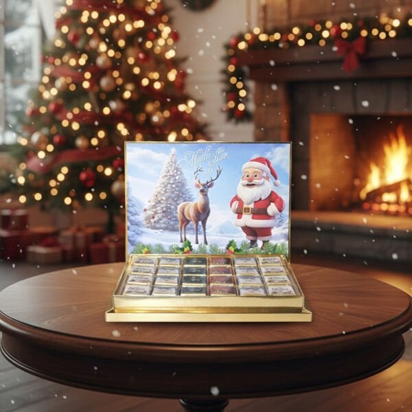 Yılbaşı Noel Baba & Geyik Temalı 48Adetli Madlen Çikolata Kutusu (550gr)