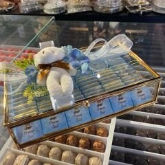Erkek Bebek Orta Boy Cam Çikolata Kutusu
