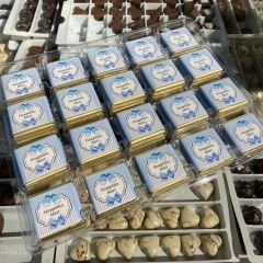 İsim Yazılı Erkek Bebek Madlen Çikolata