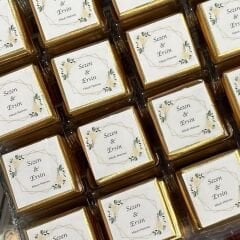 İsim Yazılı Dökme Madlen Çikolata