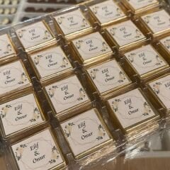 İsim Yazılı Dökme Madlen Çikolata